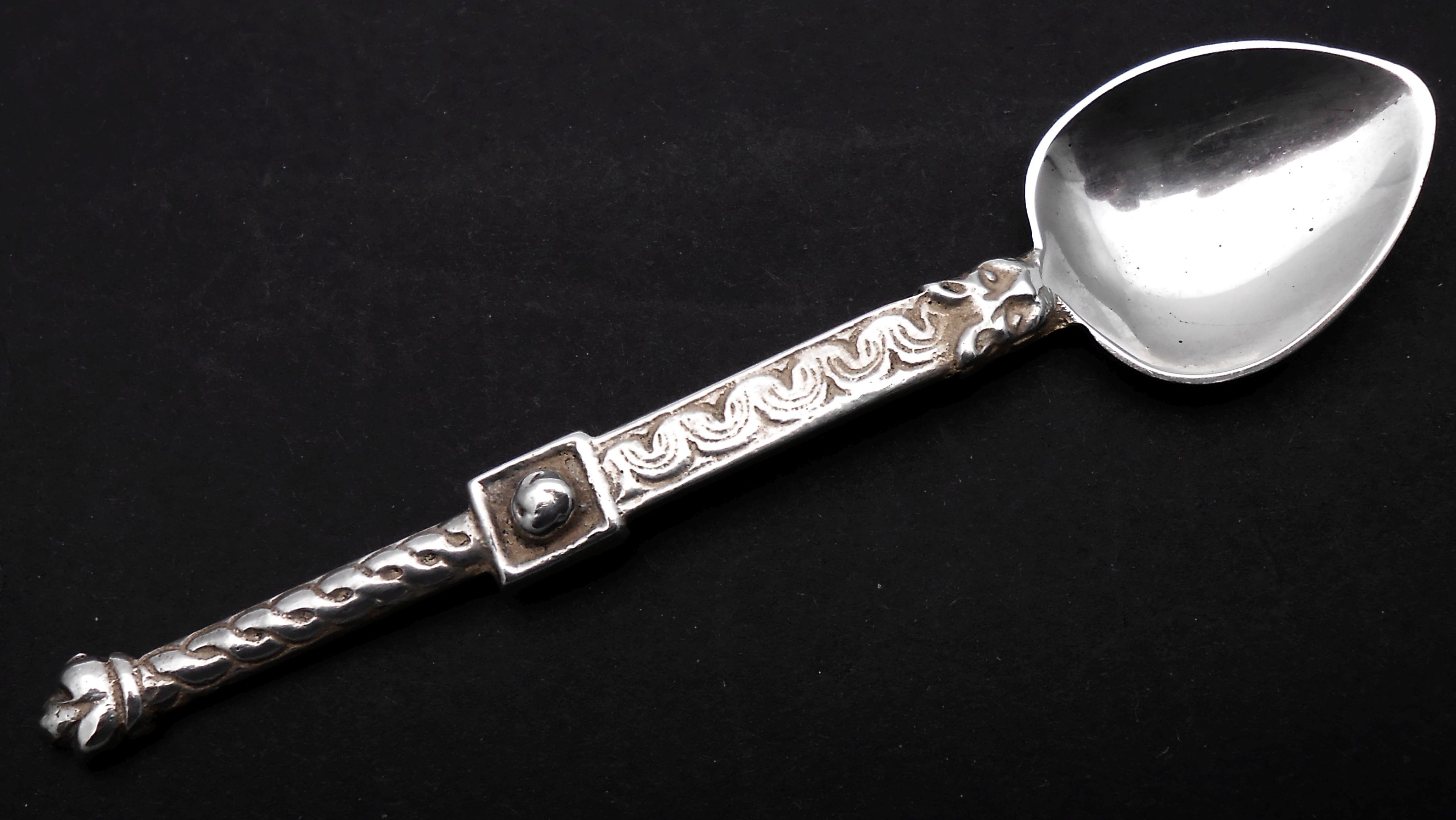 Silver Souvenir Spoons 11th May at 21:00BST