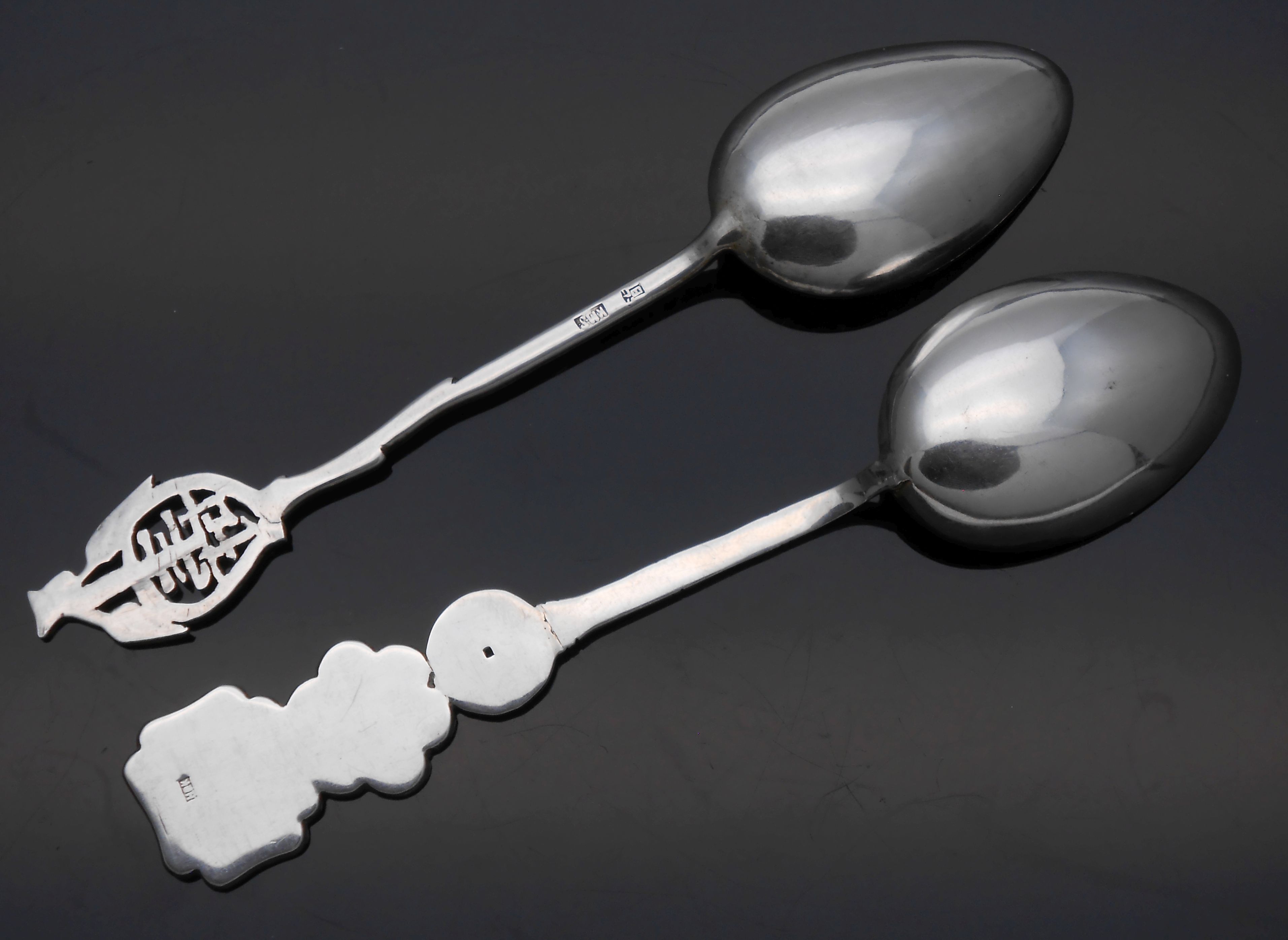 2X ANTIQUE CHINESE EXPORT SILVER CHARACTER SPOONS SOLID SILVER