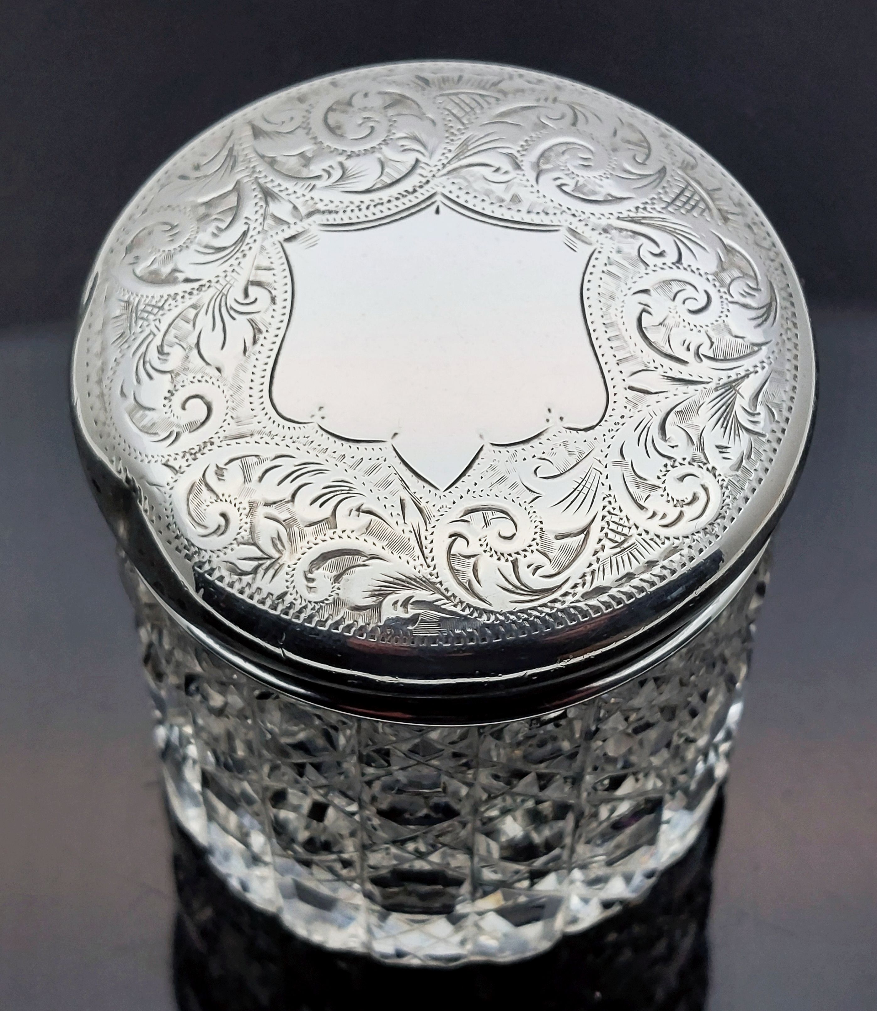 ORNATE STERLING SILVER VANITY JAR HOBNAIL CUT GLASS 1903 ANTIQUE |  Vintage-Kitsch Antique Silver, Cutlery & collectables