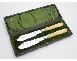 Victorian Cased Pair Of Bright Cut Butter Knives - Silver Plated - Antique (#56836)