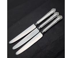 Dubarry Pattern - 3x Tea / Butter Knives - Silver Plated Handles - Walker & Hall (#59253)
