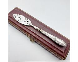 Antique French 950 Silver Handled Butter Knife - Cased (#59412)