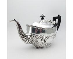 Ornate Silver Plated Repousse Tea Pot - Sheffield - Vintage (#59548)