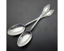 Knowle Sterling Silver Pair Of Roman Pattern Dessert Spoons Antique (#60063)