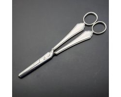 Windsor Pattern Grape Scissors / Shears - Silver Plated Handles Mappin & Webb (#60071)