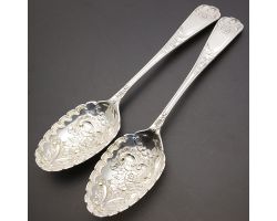 Beautiful Initial 'd'  La Regence Serving Spoons - Silver Plated - Antique (#60186)