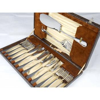 Vintage Fish Eating Cutlery + Large Servers - Cased Old English Pattern Scotia (#56624) 1