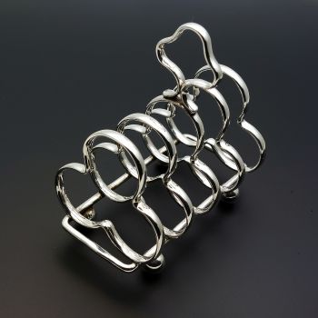 Antique Silver Plated Small Club / Shamrock Shaped Bars Toast Rack (#59560) 1