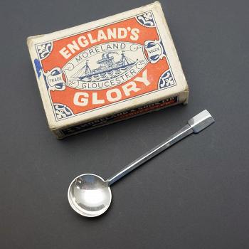 Sterling Silver Small Deco Style Salt Spoon - Birmingham 1943 (#59648) 1