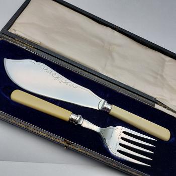 Vintage Cased Fish Servers - Faux Bone Handled - Silver Plated Epns A1 (#59680) 1