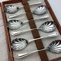 Vintage Cased Nickel Plate Pudding / Fruit Spoons Set (#58555) 2