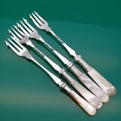 4x Mother Of Pearl Handled Pickle Forks Silver Plated Antique (#60870) 3