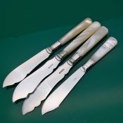 4x Mother Of Pearl Handled Butter Knives Silver Plated Antique (#60879) 2