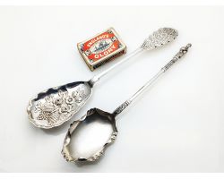 2x Lovely Antique Serving Spoons - Silver Plated (#100048)