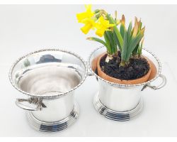 Pair Of Gleaming Indoor Planters Silver Plated Martin Hall Antique Sheffield (#100052)