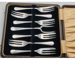 Cased Pastry / Cake Forks & Server - Epns Silver Plated Vintage Sheffield (#100556)