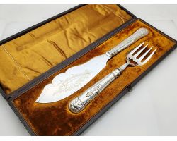 Antique Kings Pattern Fish Servers - Cased - Silver Plated Sheffield (#100741)