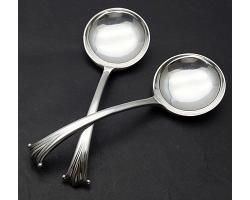 Onslow Pattern - Pair Of Small Sauce/cream Ladles - Silver Plated Roberts & Belk (#59088)