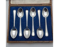 Gleaming Cased Set Of 6 Coffee Spoons - Silver Plated Eons Cooper Bros Vintage (#61916)