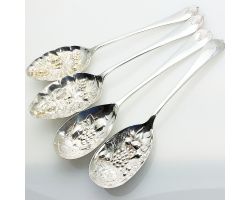 4x Queen Anne Pattern Repousse Berry Bowl Serving Spoons Silver Plated Epns (#61985)