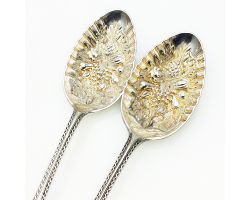 Antique Pair Daniel & Arter Berry Bowl Serving Spoons Silver Plated Epns (#61988)