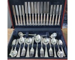 Asprey & Co - 8 Settings Chippendale Canteen - 66pc - Silver Plated (#99611)