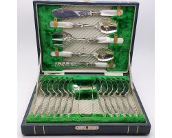 Superb Victorian Tea Time Cutlery Set - Silver Plated & Mother Of Pearl - Cased (#99675)