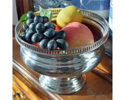 Deep Pedestaled Silver Plated Fruit / Small Punch Bowl - Vintage (#99873)