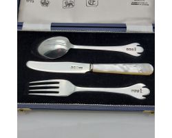 Fine Sterling Silver & Mop Trefid Childs Cutlery Set M&w 1972 Cased (#99905)