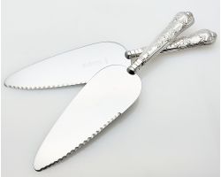 Pair Of Sterling Silver Handled Queens Pattern Pie Servers 1971 Vintage (#99926)