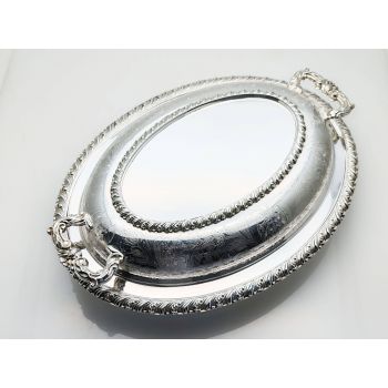 Barker Ellis Beautiful Chased Silver Plated Entrée Dish Vintage (#100149) 1