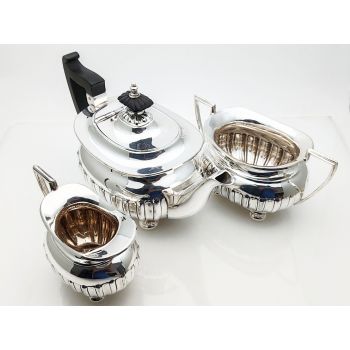 Cute 3 Piece Bachelor Tea Service Set Walker & Hall Antique Silver Plated (#100458) 1