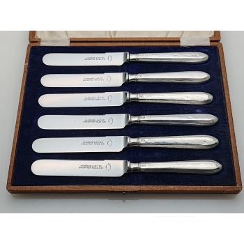 Antique Harrods Sterling Silver Handled Dainty Tea Knives - 1926 Cased (#100635) 1