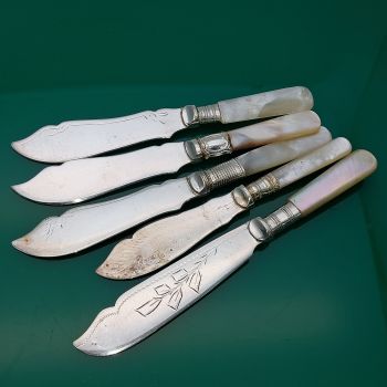 5x Mother Of Pearl Handled Butter Spreaders Silver Plated Epns (#61445) 1