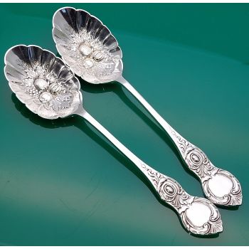 Pair Of Dessert Sized T&co Berry Bowl Spoons Silver Plated Antique (#61503) 1