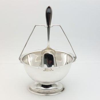 Vintage Sugar Bowl With Scoop Spoon Silver Plated Yeoman (#61573) 1