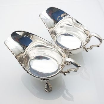Lovely Pair Sauce Boats Goldsmiths & Silversmiths Co Silver Plated Antique (#61817) 1