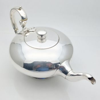 Antique Silver Plated Georgian Style Tea Pot - Well Repaired - Walker & Hall (#61843) 1