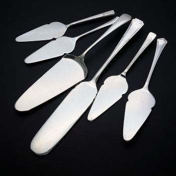 6x Assorted Silver Plated Cake / Pudding Servers - Epns - Vintage (#99669) 1