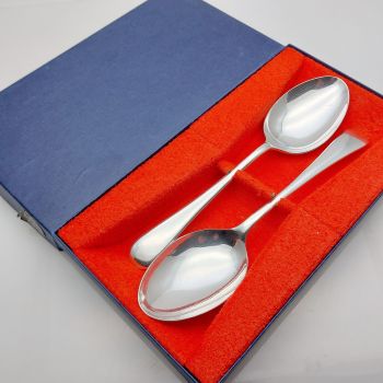 Old English Pattern Boxed Pair Of Table Spoons Epns Sheffield Silver Plated (#99741) 1