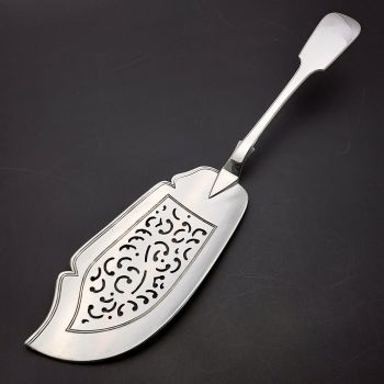 Gleaming Antique Fiddle Pattern Fish Slice Server Thomas Prime Silver Plated (#99770) 1