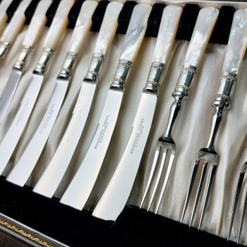 Cased Mother Of Pearl Handled Tea Forks & Knives Sheffield Vintage Cutlery (#99779) 1
