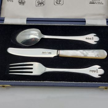 Fine Sterling Silver & Mop Trefid Childs Cutlery Set M&w 1972 Cased (#99905) 1