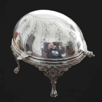 Beautiful Antique Roll-top Breakfast Dish - Silver Plated (#99910) 1